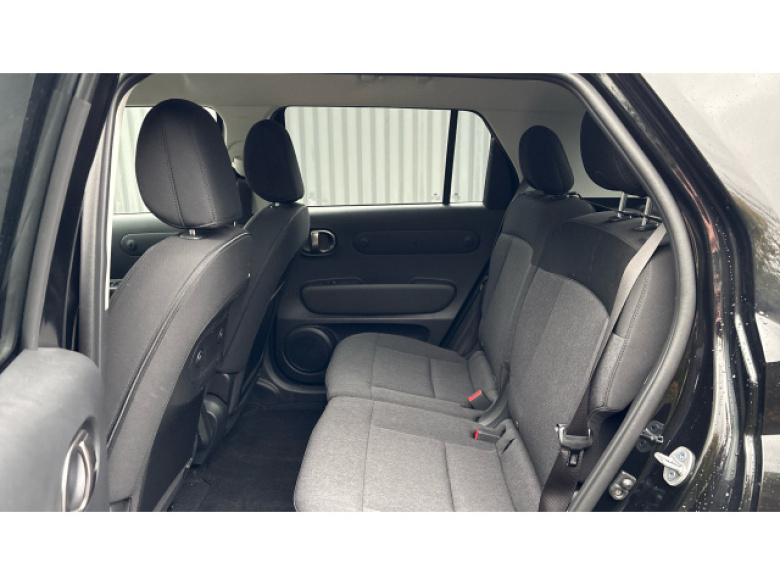 Hyundai INSTER 85kW 02 49kWh 5dr Auto Electric Hatchback